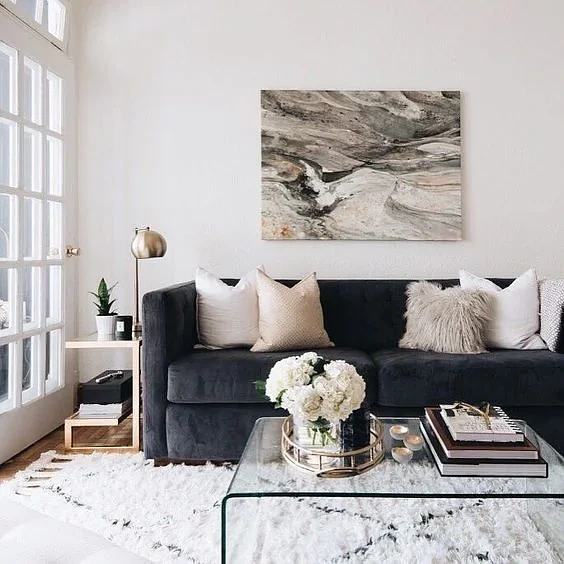 10-ideas-for-decorating-a-black-sofa