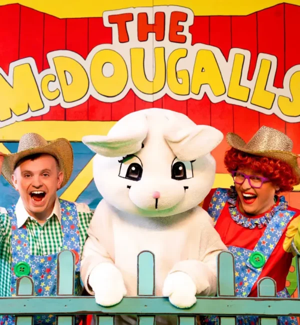 McDougalls Were In Giffnock Today - Two More Farmyard Fun Shows This Weekend