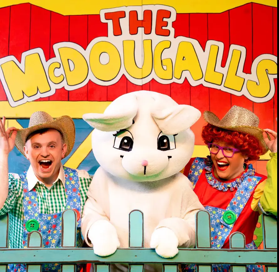 McDougalls Were In Giffnock Today - Two More Farmyard Fun Shows This Weekend