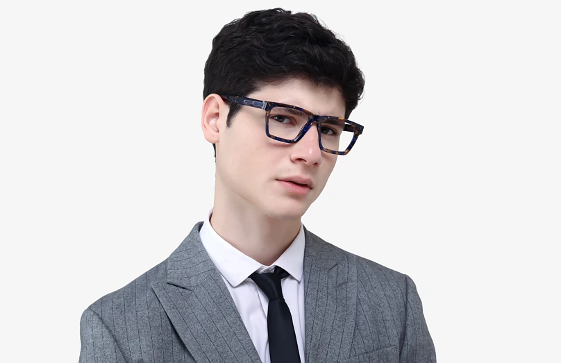 Does Your Face Shape Matter When Choosing Glasses?